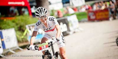 110914_GER_Heubach_Wloszczowska_finish_acrossthecountry_mountainbike_xco_by-Maasewerd.