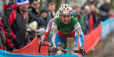 121223_BEL_Namur_CycloCross_Lechner_frontal_spectators_by_Kuestenbrueck_acrossthecountry