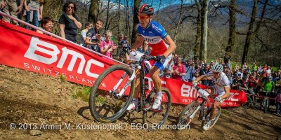 130414_SUI_Tesserete_XC_Men_Absalon_Schurter_uphill_spectators_acrossthecountry_mountainbike_xco_by_Kuestenbrueck