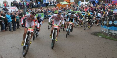 start women_leumann_Neff_osl_spitz_engen_McConneloug_acrossthecountry_mountainbike_by Goller