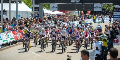 130518_GER_Albstadt_XC_JuniorsW_start_frontal_acrossthecountry_mountainbike_by_Maasewerd.