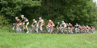 start_Kaess_mennen_Bauer_Boehmeacrossthecountry_mountainbike__STZ13_Etappe1_by-Goller