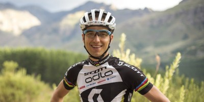 Nino_Schurter_Portrait_2014_acrossthecountry_mountainbike_by-Scott_Nick-Muzik