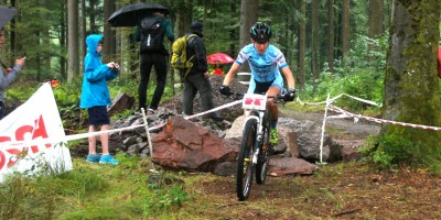 Adelheid-Morath_rocks_DM14_DamenU23w_GTSS14_acrossthecountry_mountainbike_by-Goller