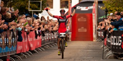 Moritz-Milatz_finishing_badsalzdetfurth_acrossthecountry_mountainbike_by-Lynn-Sigel