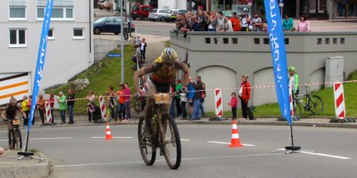 Simon-Stiebjahn_Markus-Kaufmann_sprint_messstetten_STZ14_Etappe2_acrossthecountry_mountainbike_by-Goller-073