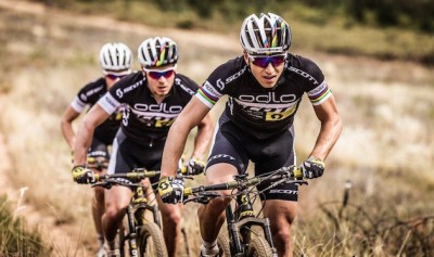 Schurter_vanderHeijden_Rissveds_SCOTT-ODLO_Action-Image_2015_Bike_SCOTT-Sports_acrossthecountry_mountainbike_by-Perkin