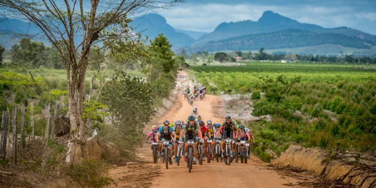 Brasil-Ride_by-Armin-M.-Kuestenbrueck