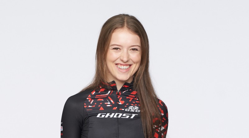 Caroline-Bohé_by-Irmo-Keizer